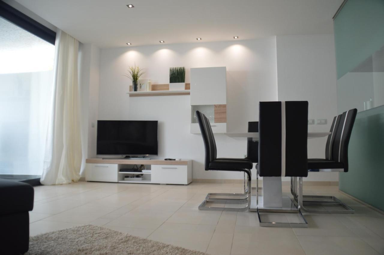Luxury Apartment In Tenerife South - Палм-мар Екстериор снимка